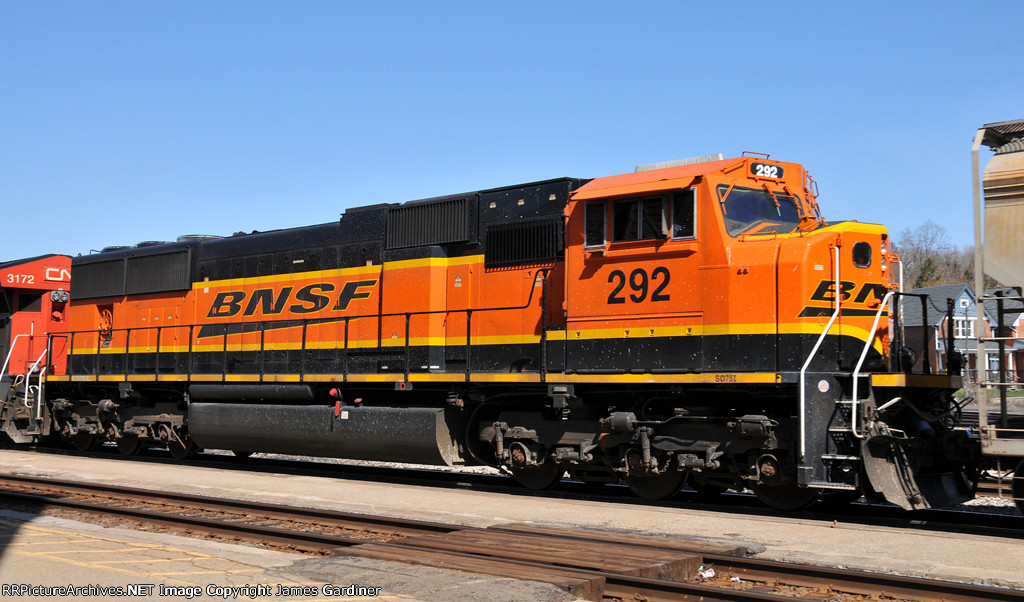 BNSF 292